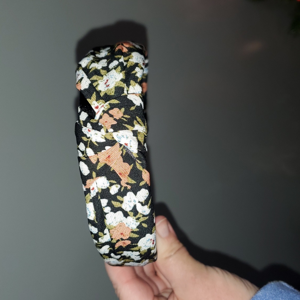 New handmade boutique floral top knot flexible wide headband - Picture 3 of 5